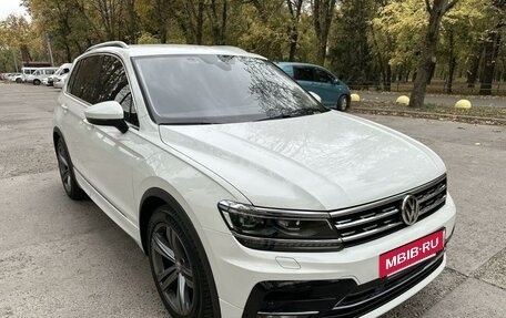 Volkswagen Tiguan II, 2019 год, 4 250 000 рублей, 15 фотография