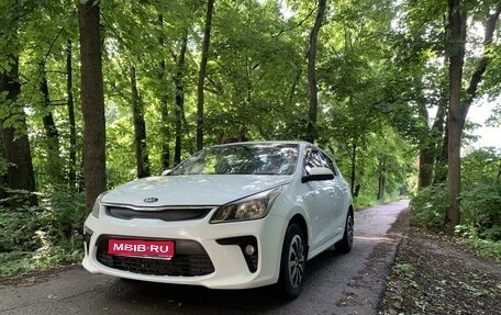 KIA Rio IV, 2017 год, 870 000 рублей, 1 фотография