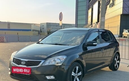 KIA cee'd I рестайлинг, 2011 год, 877 000 рублей, 11 фотография