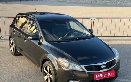 KIA cee'd I рестайлинг, 2011 год, 877 000 рублей, 9 фотография