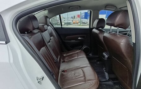 Chevrolet Cruze II, 2013 год, 999 995 рублей, 15 фотография