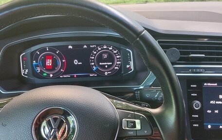Volkswagen Tiguan II, 2020 год, 3 700 000 рублей, 4 фотография