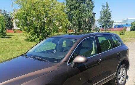 Volkswagen Touareg III, 2010 год, 1 800 000 рублей, 9 фотография