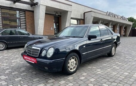 Mercedes-Benz E-Класс, 1999 год, 445 000 рублей, 6 фотография