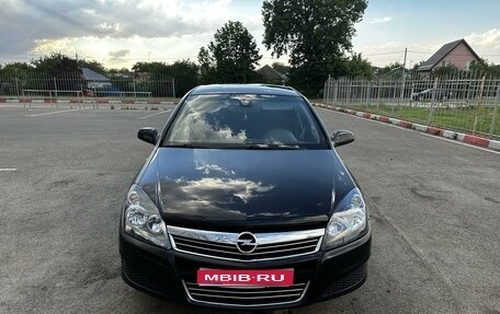 Opel Astra H, 2009 год, 750 000 рублей, 1 фотография