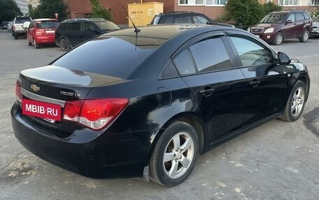 Chevrolet Cruze II, 2012 год, 555 000 рублей, 4 фотография