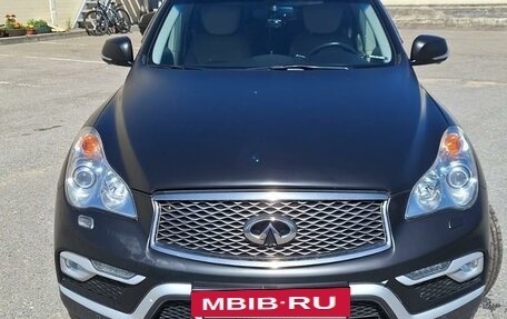 Infiniti QX50 I рестайлинг, 2017 год, 2 650 000 рублей, 2 фотография