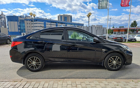 Hyundai Solaris II рестайлинг, 2013 год, 1 018 000 рублей, 4 фотография