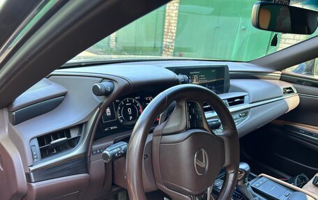 Lexus ES VII, 2020 год, 3 850 000 рублей, 4 фотография