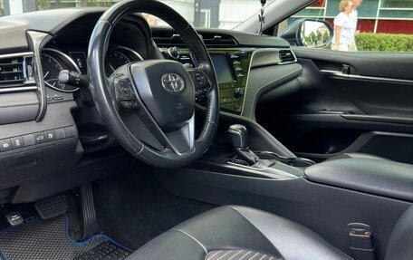 Toyota Camry, 2017 год, 2 580 000 рублей, 7 фотография