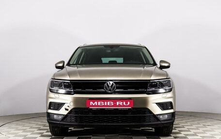 Volkswagen Tiguan II, 2017 год, 2 175 666 рублей, 2 фотография