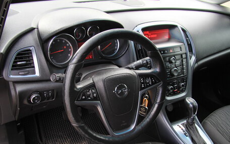 Opel Astra J, 2013 год, 790 000 рублей, 9 фотография