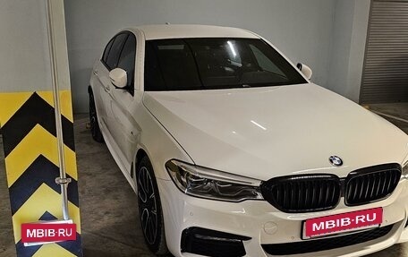 BMW 5 серия, 2018 год, 4 650 000 рублей, 2 фотография