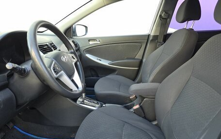 Hyundai Solaris II рестайлинг, 2012 год, 770 000 рублей, 10 фотография