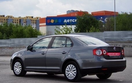 Volkswagen Jetta VI, 2010 год, 1 035 000 рублей, 9 фотография