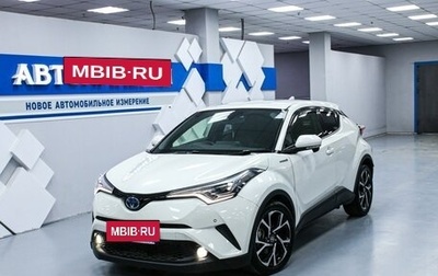 Toyota C-HR I рестайлинг, 2017 год, 2 113 000 рублей, 1 фотография