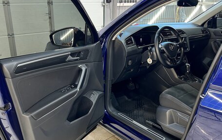 Volkswagen Tiguan II, 2018 год, 2 850 000 рублей, 9 фотография