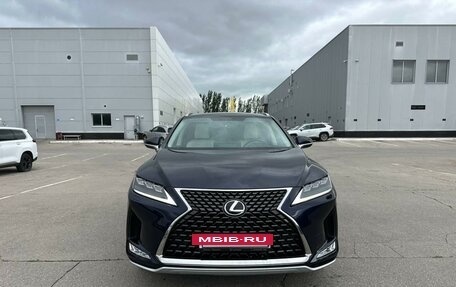 Lexus RX IV рестайлинг, 2021 год, 6 600 000 рублей, 2 фотография