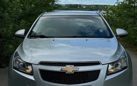 Chevrolet Cruze II, 2012 год, 770 000 рублей, 3 фотография