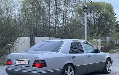 Mercedes-Benz E-Класс, 1994 год, 499 000 рублей, 8 фотография