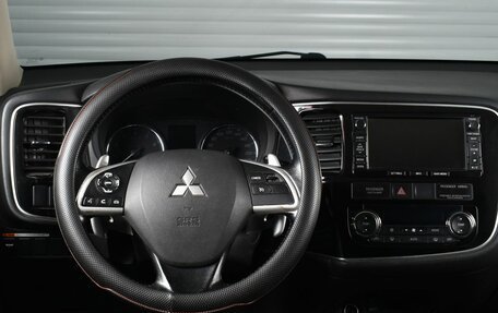 Mitsubishi Outlander III рестайлинг 3, 2012 год, 1 210 000 рублей, 7 фотография