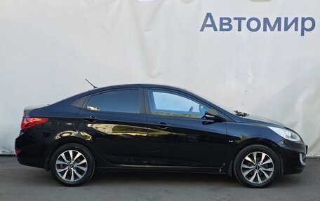 Hyundai Solaris II рестайлинг, 2013 год, 980 000 рублей, 4 фотография