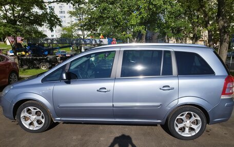 Opel Zafira B, 2011 год, 769 000 рублей, 4 фотография