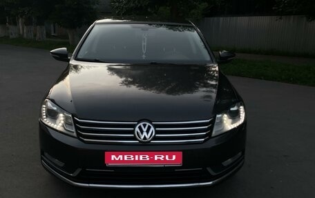 Volkswagen Passat B7, 2012 год, 1 100 000 рублей, 2 фотография