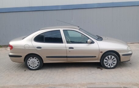 Renault Megane II, 2001 год, 235 000 рублей, 2 фотография