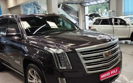 Cadillac Escalade IV, 2015 год, 4 200 000 рублей, 5 фотография