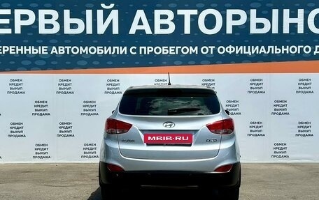 Hyundai ix35 I рестайлинг, 2011 год, 1 300 000 рублей, 6 фотография
