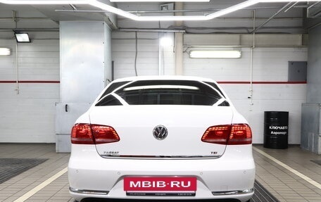 Volkswagen Passat B7, 2012 год, 1 195 000 рублей, 4 фотография