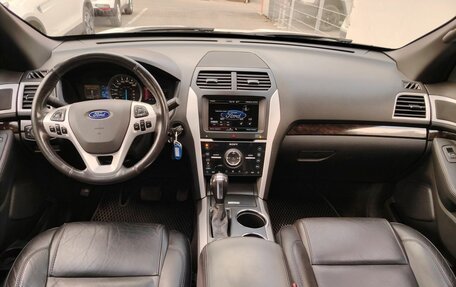 Ford Explorer VI, 2012 год, 1 700 000 рублей, 14 фотография