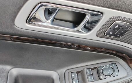 Ford Explorer VI, 2012 год, 1 700 000 рублей, 20 фотография