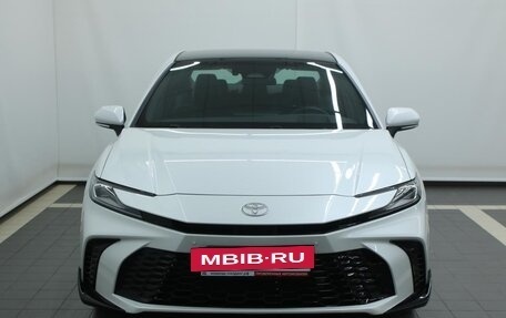 Toyota Camry, 2024 год, 4 800 000 рублей, 13 фотография