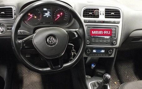 Volkswagen Polo VI (EU Market), 2016 год, 978 730 рублей, 5 фотография