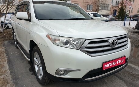 Toyota Highlander III, 2012 год, 2 450 000 рублей, 1 фотография