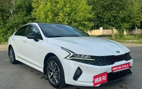 KIA K5, 2021 год, 2 300 000 рублей, 14 фотография