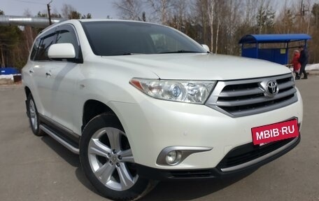 Toyota Highlander III, 2012 год, 2 450 000 рублей, 13 фотография