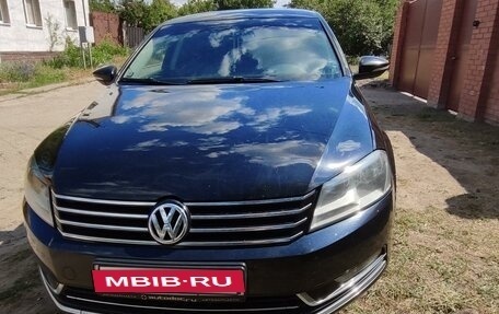Volkswagen Passat B7, 2011 год, 1 420 000 рублей, 1 фотография