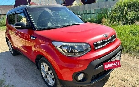 KIA Soul II рестайлинг, 2018 год, 2 000 000 рублей, 6 фотография