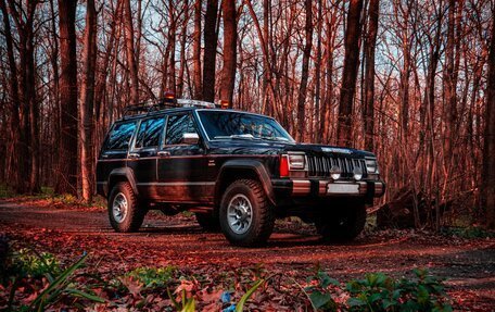 Jeep Cherokee, 1988 год, 350 000 рублей, 1 фотография