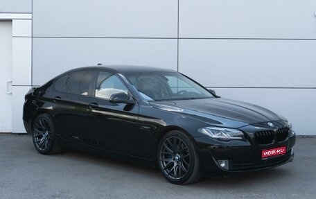 BMW 5 серия, 2012 год, 2 200 000 рублей, 1 фотография