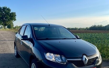 Renault Logan II, 2014 год, 700 000 рублей, 4 фотография