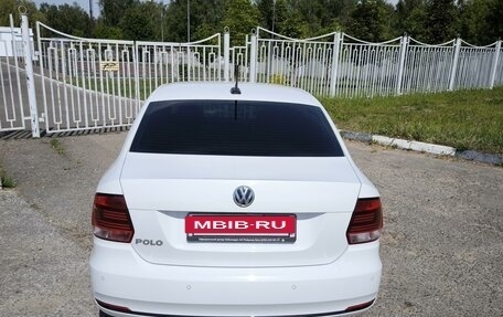 Volkswagen Polo VI (EU Market), 2018 год, 1 050 000 рублей, 5 фотография