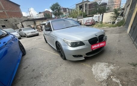 BMW 5 серия, 2004 год, 1 280 000 рублей, 8 фотография