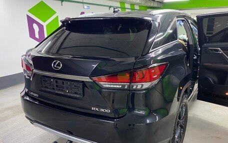 Lexus RX IV рестайлинг, 2019 год, 3 300 000 рублей, 16 фотография