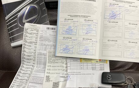 Lexus RX IV рестайлинг, 2019 год, 3 300 000 рублей, 19 фотография
