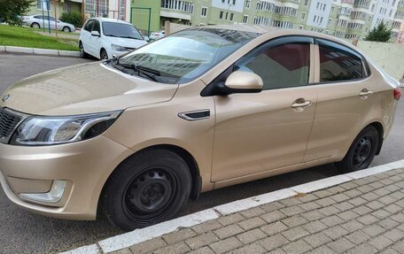 KIA Rio III рестайлинг, 2013 год, 820 000 рублей, 1 фотография