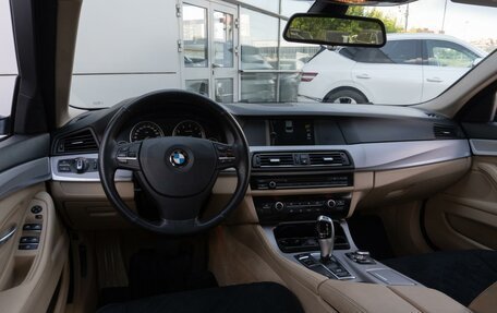 BMW 5 серия, 2012 год, 2 200 000 рублей, 6 фотография